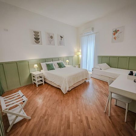 Sant'Eligio Apartments & Rooms Палермо Экстерьер фото